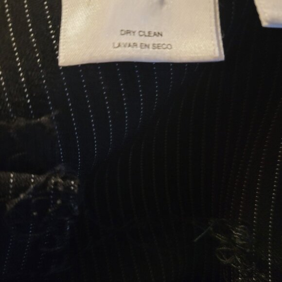 Jones New York Ladies Black Pin Stripe Slacks, Size 16, Kasper Brand - Picture 9 of 9